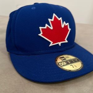 NWOT Blue Jays New Era Baseball Hat 7 1/8